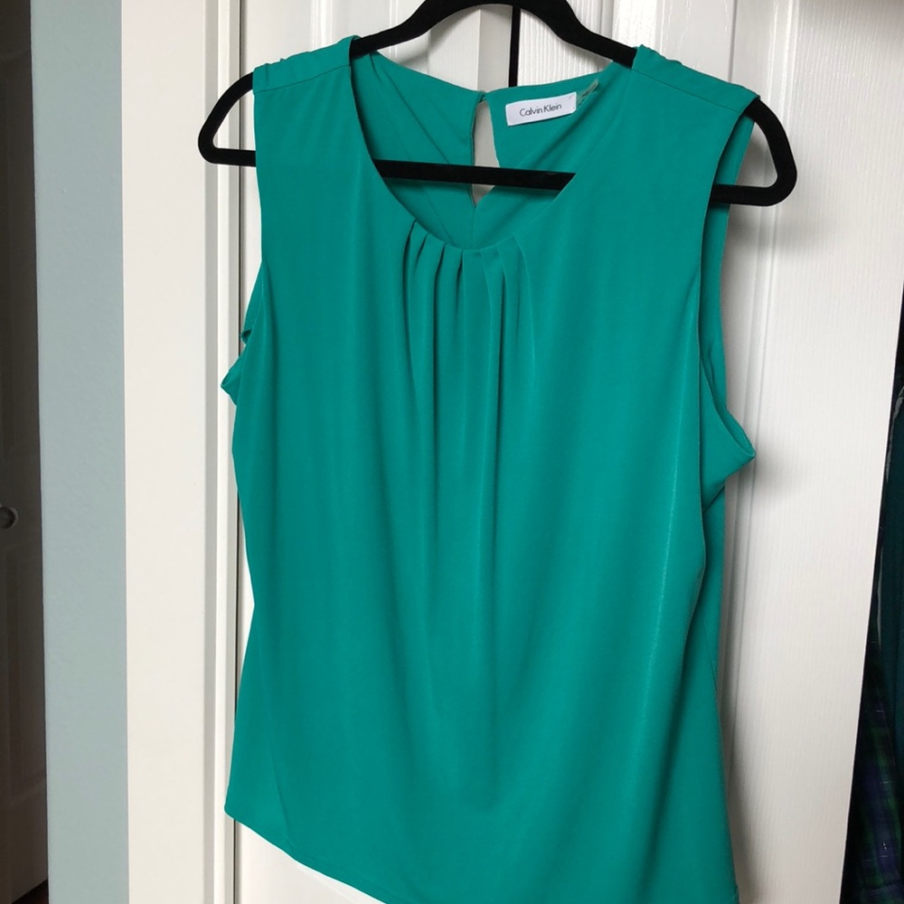 Calvin Klein Green Sleeveless Shell XL